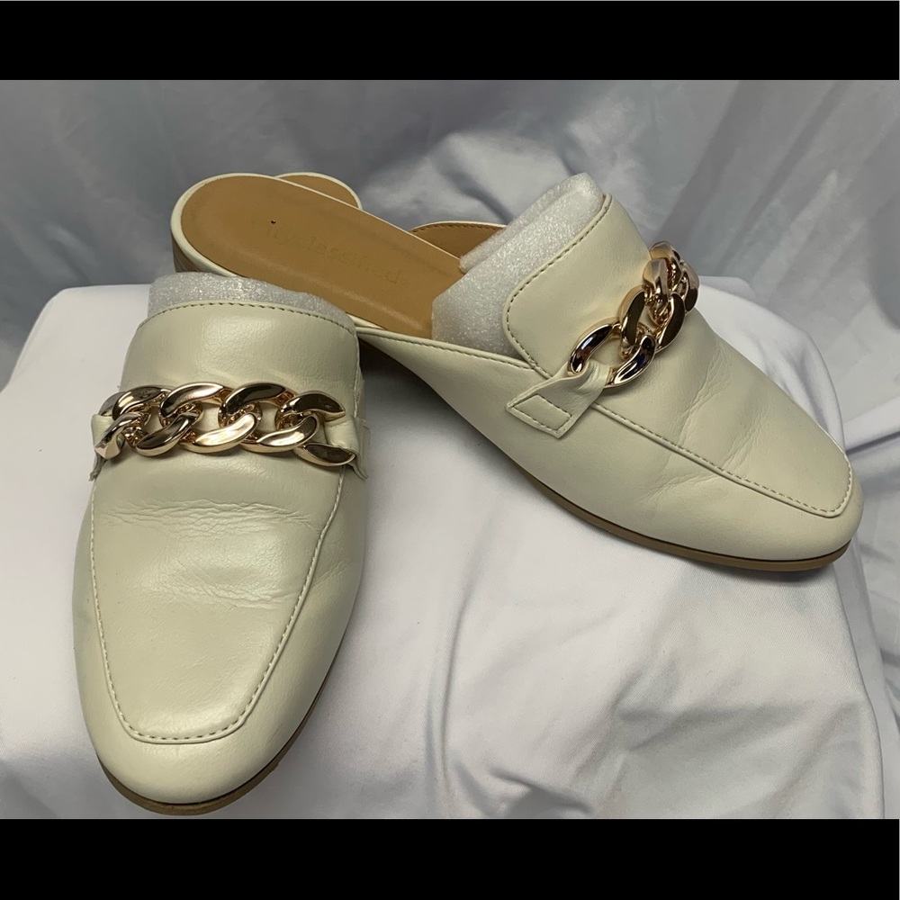 Cityclassified Bone Mules with Chain detail
